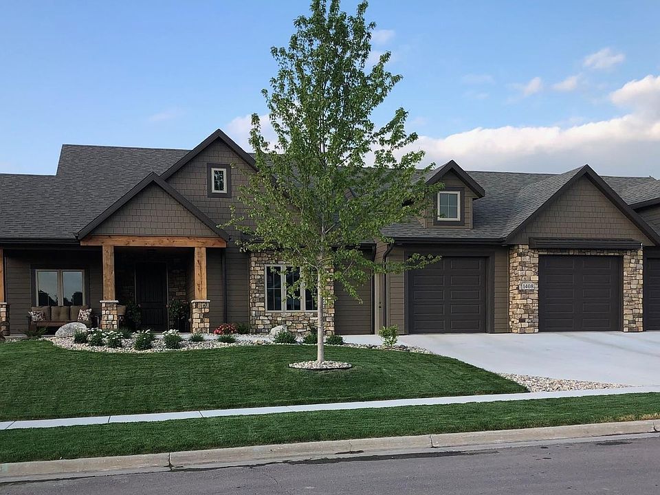 1st image of 1408 S Sugar Maple Dr