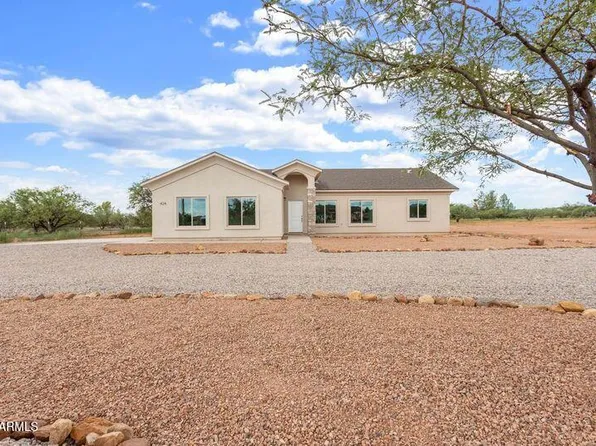 424 E Birch Street, Huachuca City, AZ 85616