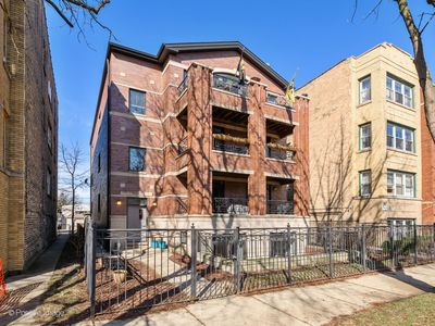 4040 N Mozart St Unit 2, Chicago, IL, 60618