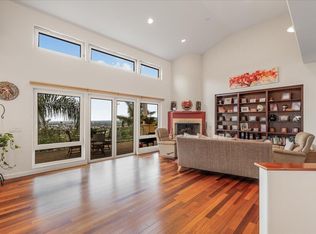 579 Glade Dr, Santa Paula, CA 93060