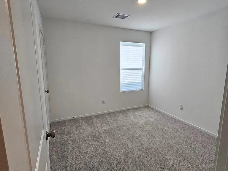 405 Road 590106 — Photo 18