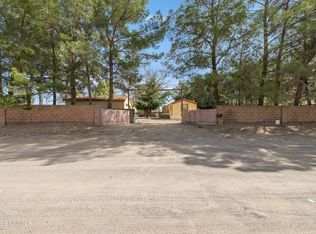4208 Hoffmann Dr, Las Cruces, NM 88005