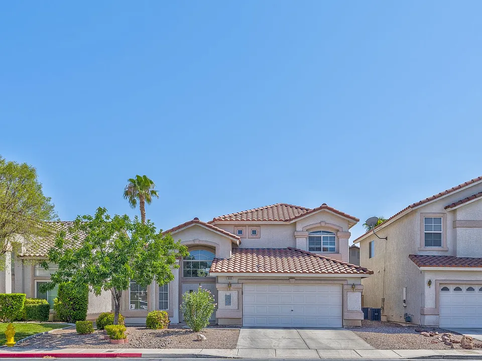 933 Scarlet Haze Ave