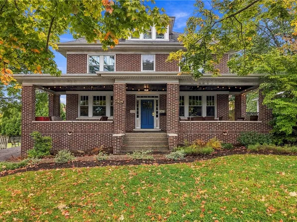 1106 Cochran Rd, Pittsburgh, PA 15243