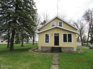 812 Kandiyohi Ave, Prinsburg, MN 56281