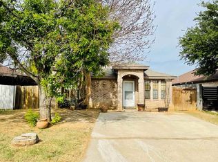 10205 Albany Dr, Laredo, TX 78045