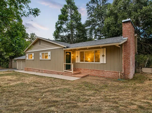 8706 Hidden Valley Rd, Mountain Ranch, CA 95246