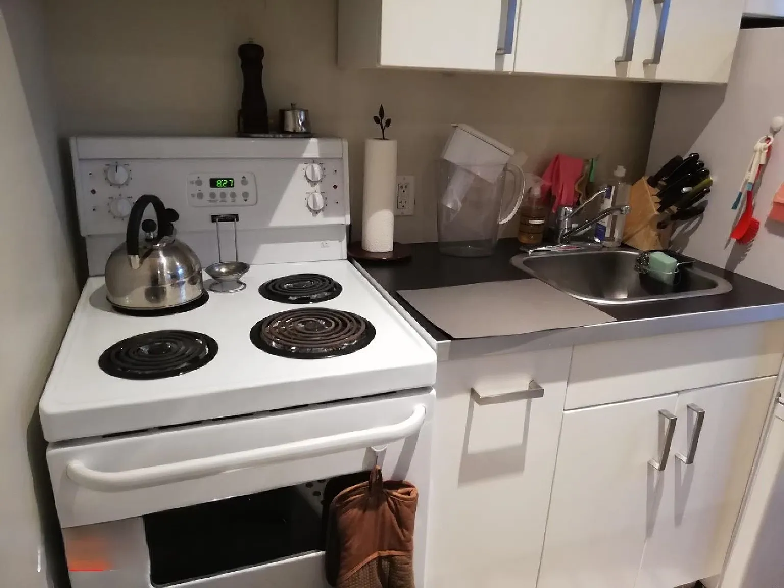 1 bed, 400 sqft, $1,750 — Photo 2
