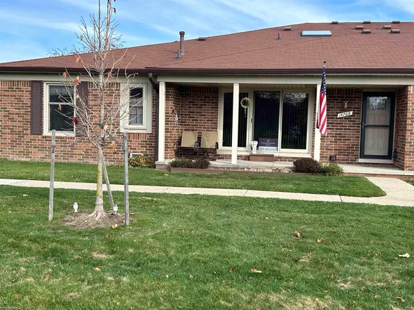 14768 Brewster Ct, Shelby Township, MI 48315