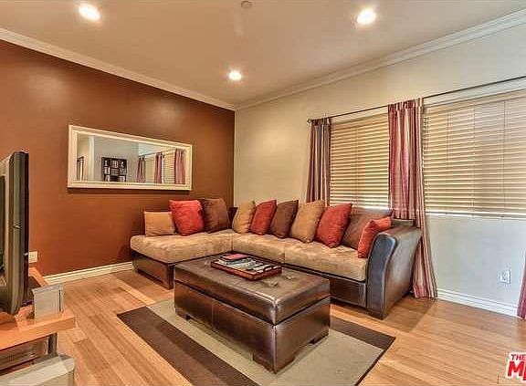3rd image of 626 E Orange Grove Ave APT 206