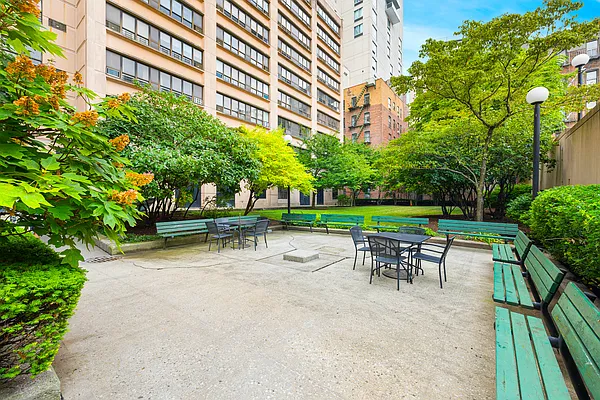 Sold by Compass | media 14