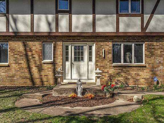 2nd image of 6420 Saybrook Dr