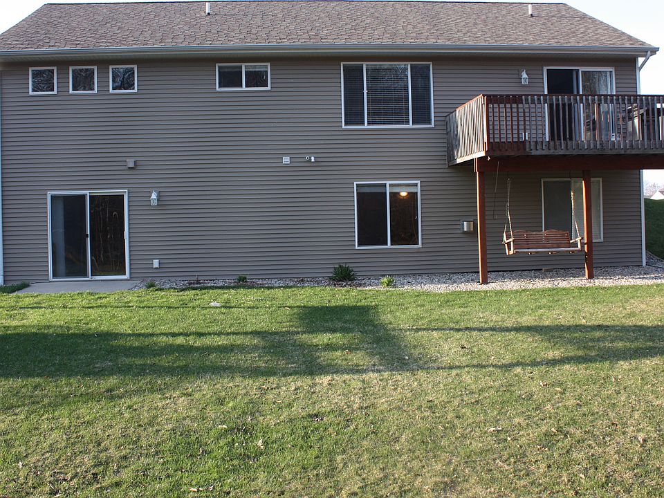 2nd image of 1094 Shore Pointe Dr SW