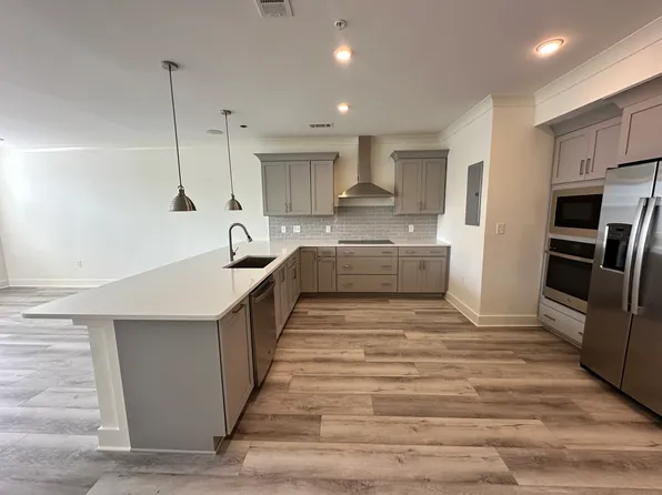 179 S County Hwy #432, Pt Washington, FL 32459