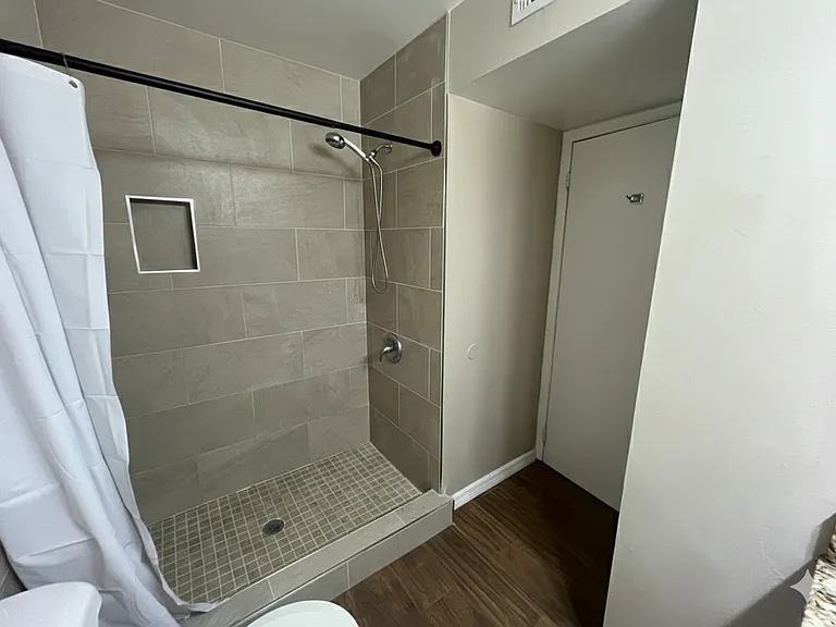 610 Kenwick Cir #103 — Photo 12
