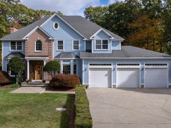 5 Claridge Rd, Seekonk, MA 02771