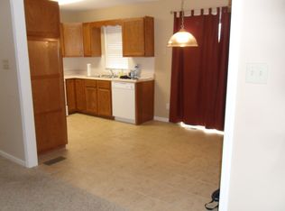 3609 SW 36th St, Topeka, KS 66614