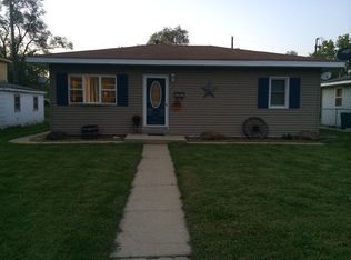 150 W Walnut St, Coal City, IL 60416