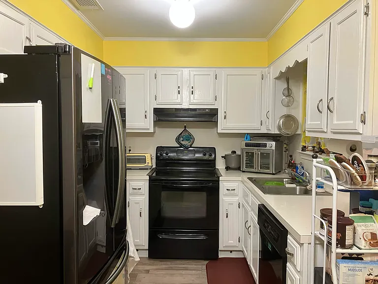 12451 Maryland Pl — Photo 12