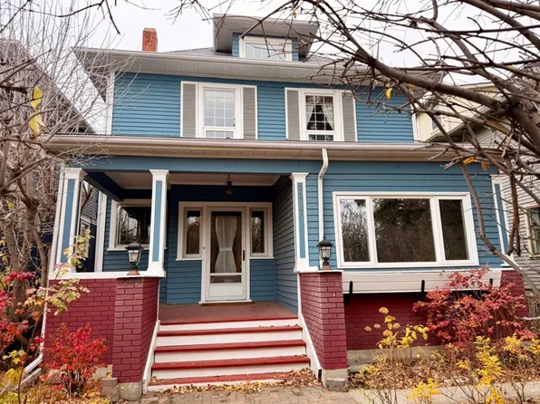 3217 E Elbow Dr SW, Calgary, AB T2S 2J4