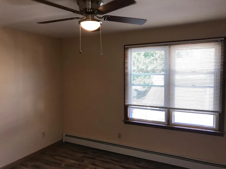 78 Boston Ave #2 — Photo 16