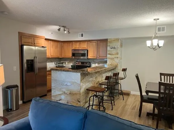 160 Yacht Club Way, Hypoluxo, FL