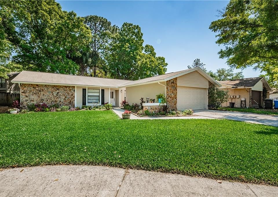 1st image of 15711 Warbler Pl
