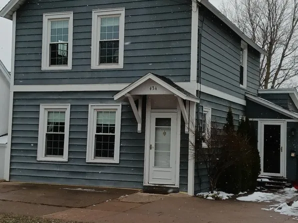 434 W Baraga Ave, Marquette, MI 49855