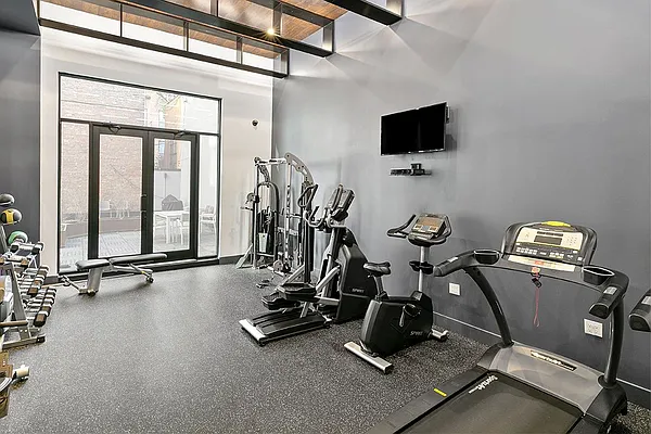 Rented by Nooklyn NYC LLC | media 36