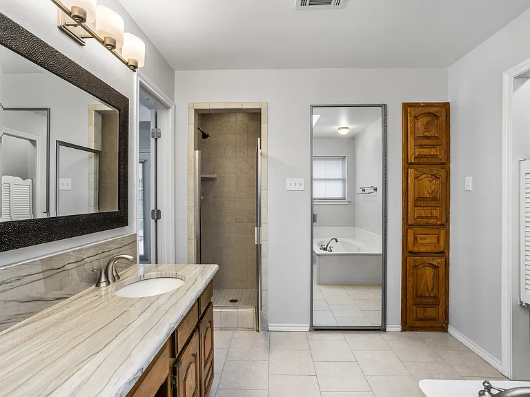 2942 Woodland Hills Dr — Photo 20