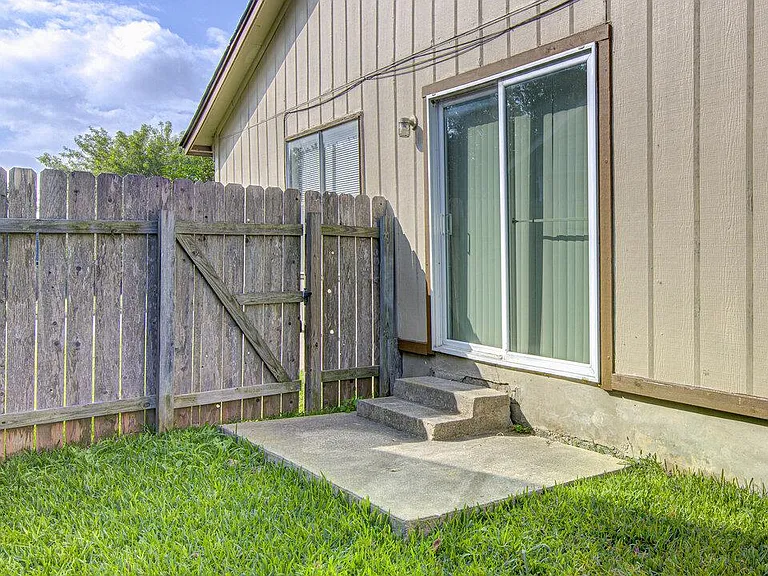 8108 W Gate Blvd #A — Photo 17