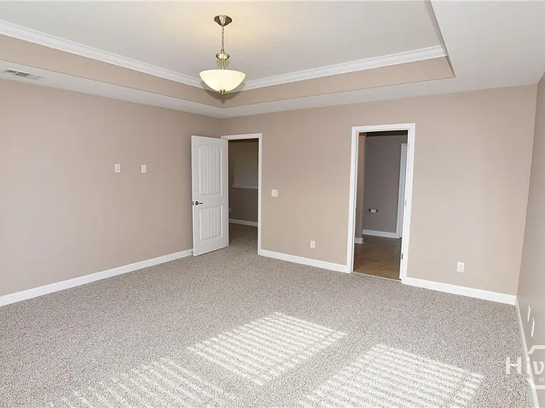 Byron Dr — Photo 15