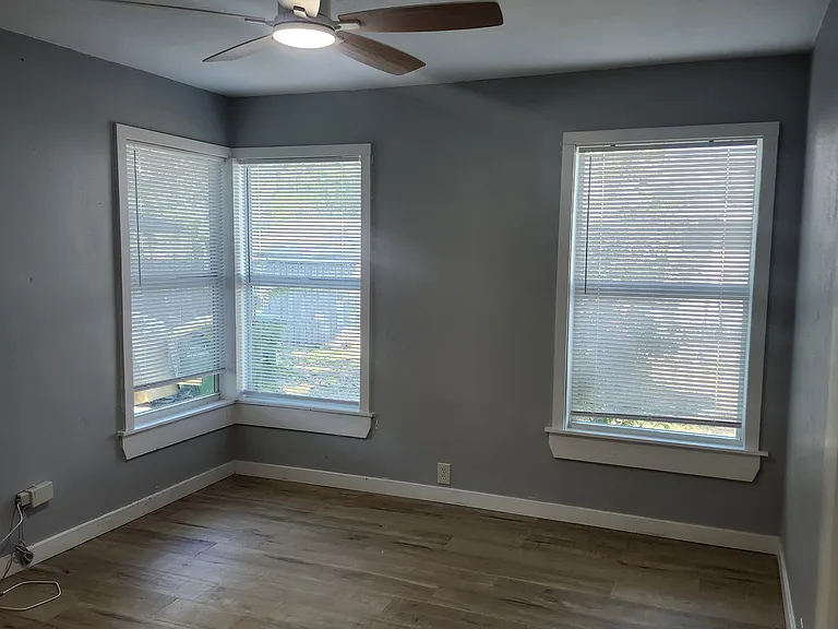 west bedroom