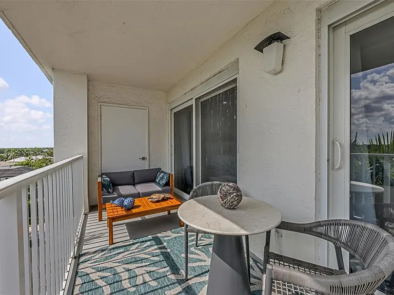 1300 Gulf Shore Blvd N #700 — Photo 16