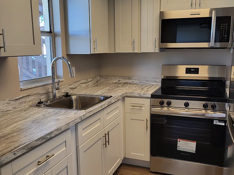 4956 Harbor Villa Ln #103 — Photo 5