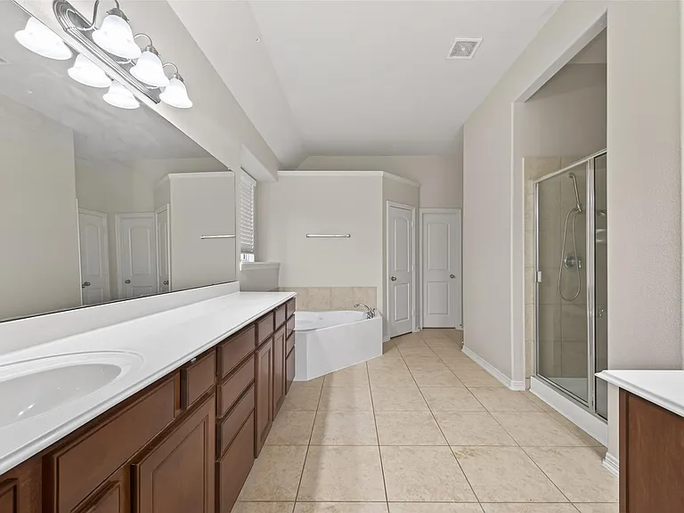 5215 Field Briar Ln — Photo 33