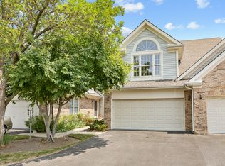9057 Jacqueline Dr, Des Plaines, IL