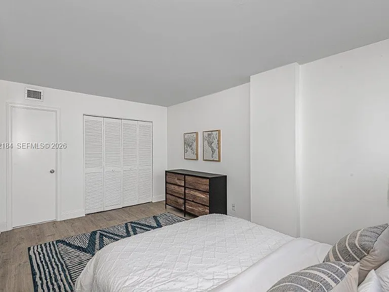 2401 S Ocean Dr #604 — Photo 11