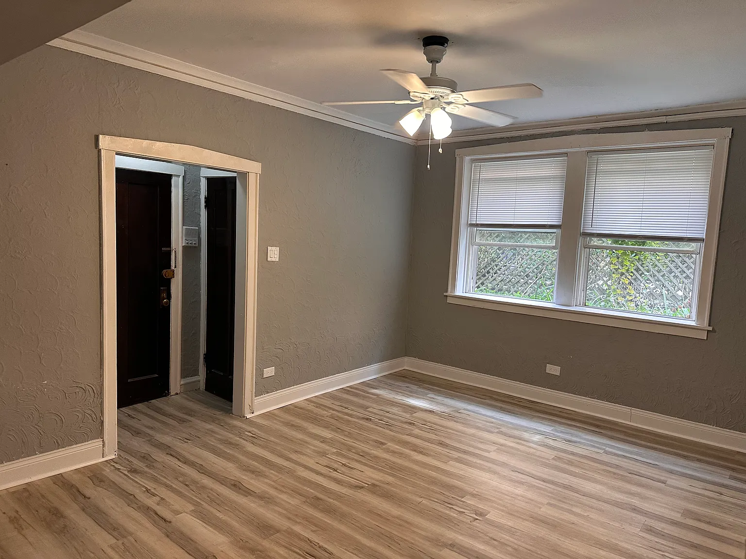 1 bed, 725 sqft, $1,550 — Photo 2
