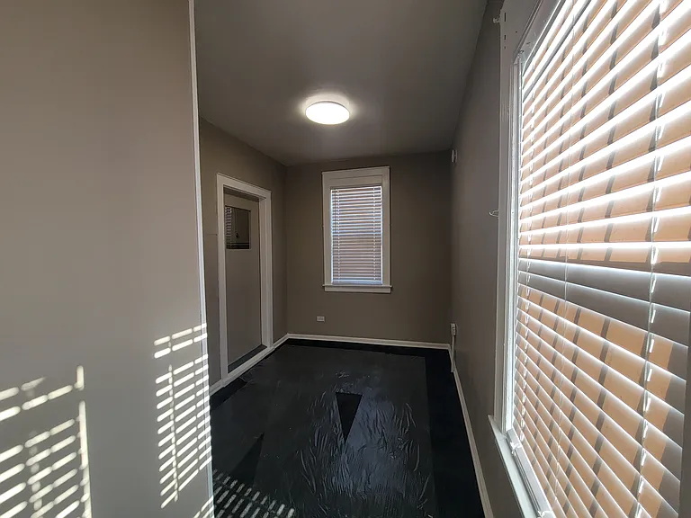 8301 S Brandon Ave #1 — Photo 6