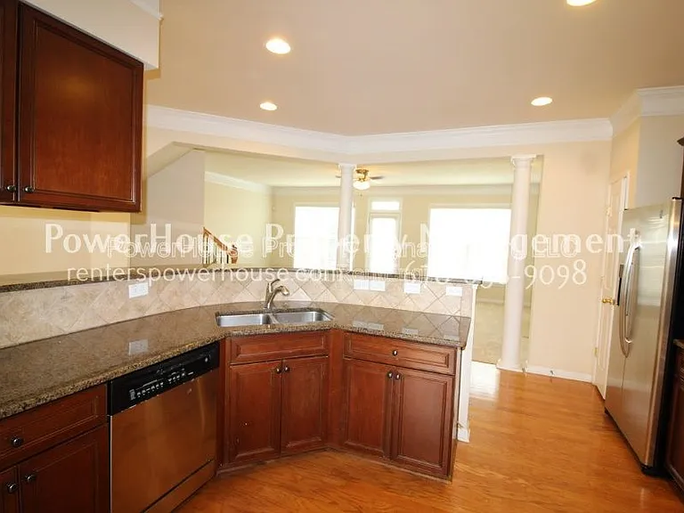 10752 Camarilla Ct — Photo 31