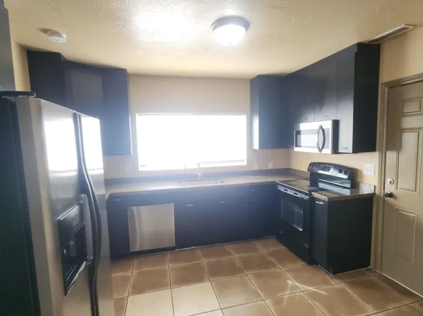 28 W 300 S, Saint George, UT 84770