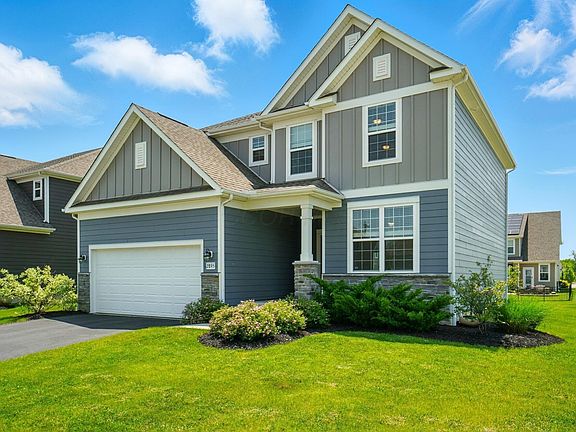 2nd image of 2895 Beechwood Dr