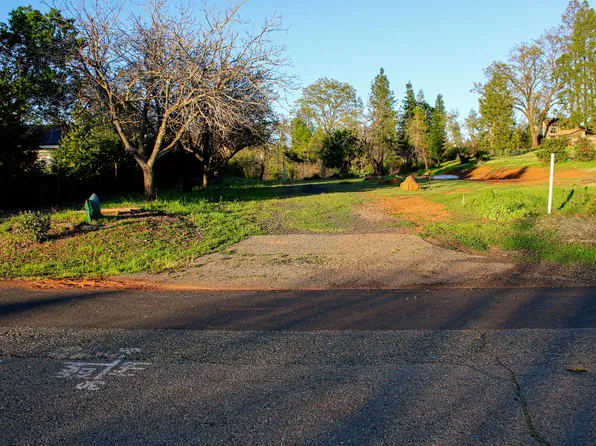 149 Jade Ln, Paradise, CA 95969