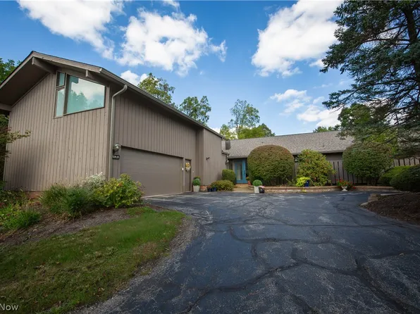 524-25 Concord Downs Ln #13-E, Aurora, OH 44202