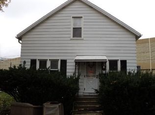 4213 S 4th St, Milwaukee, WI 53207