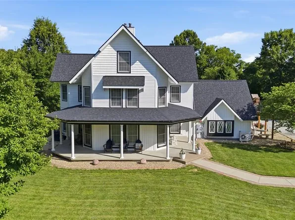 2838 Woodson Dr, Columbia, IL 62236
