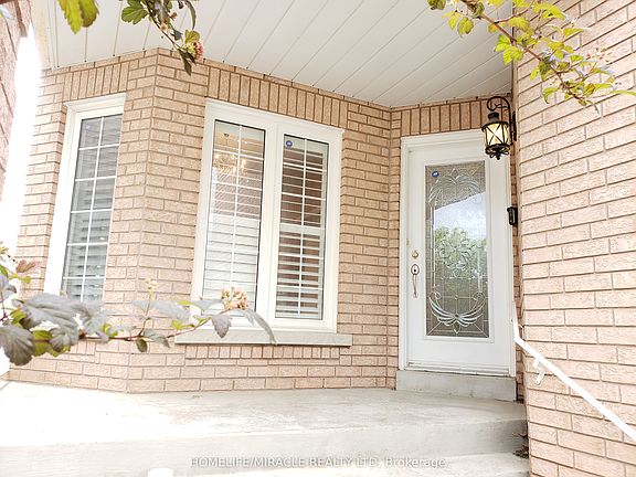5th image of 6 Sweet Briar Ln