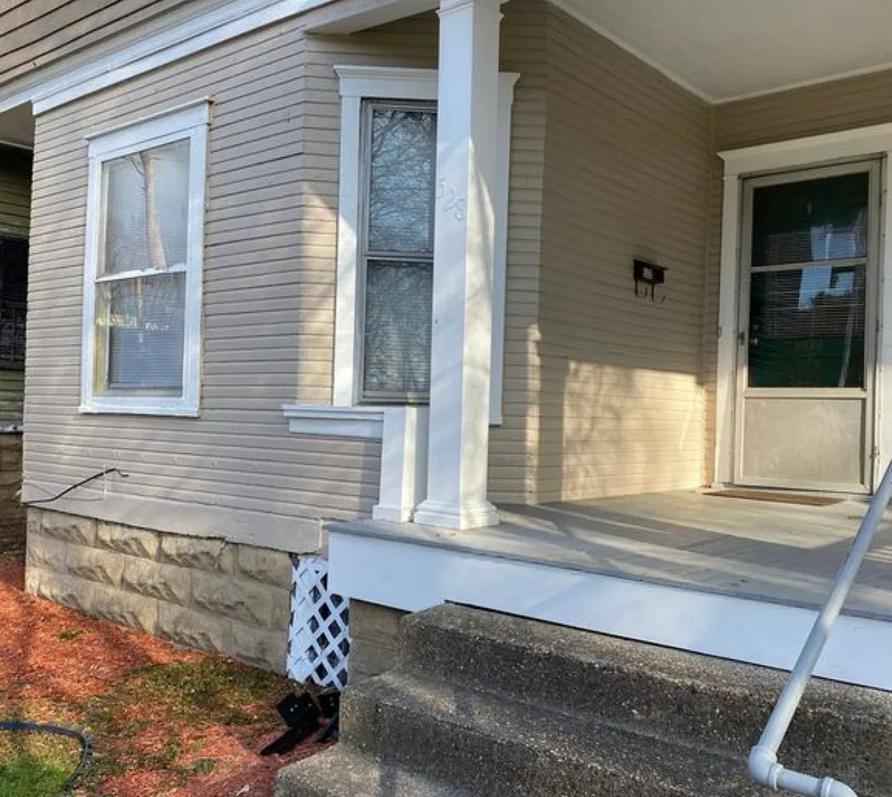 1 bed, 1020 sqft, $875 — Photo 2