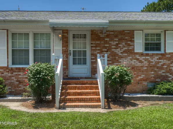 5634 Gardners School Road, Elm City, NC 27822